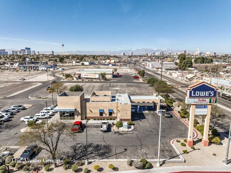 More Photos Of 2865 E Charleston Blvd, Las Vegas General Retail For Sale