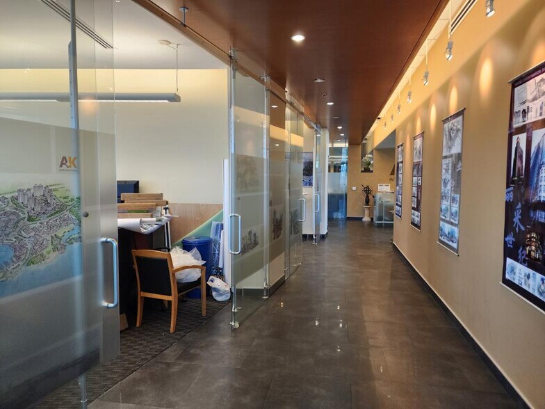 More Photos Of 14738 Pipeline Ave, Chino Hills Office For Lease