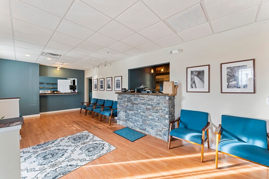 More Photos Of 522 Brandies Cir, Murfreesboro Office For Lease