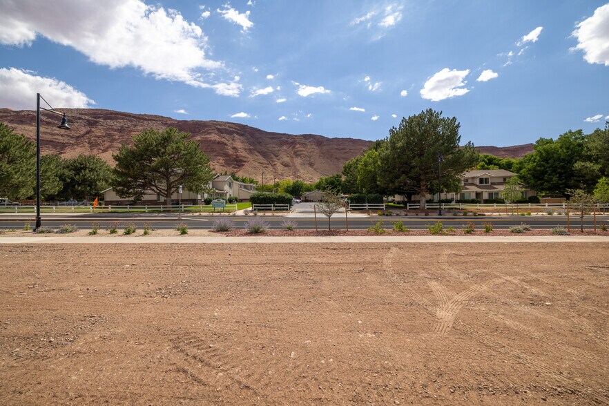 More Photos Of 545 Kane Creek Blvd, Moab Land For Sale