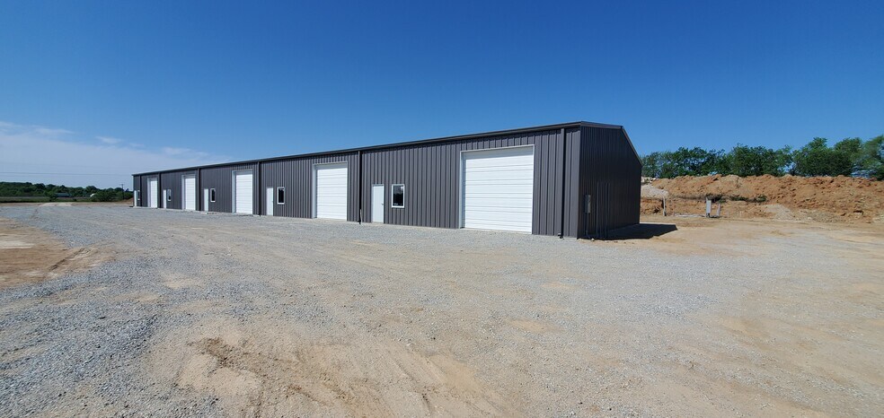 More Photos Of 441773 E. 260 rd, Vinita Warehouse For Lease
