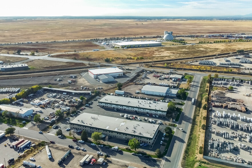 More Photos Of 9690 Dallas St, Commerce City Warehouse For Sale