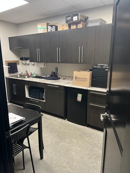 More Photos Of 111 Plank Rd, Kaukauna Storefront For Sale