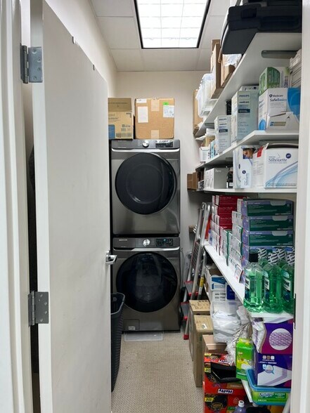 More Photos Of 931 Lower Fayetteville Rd, Newnan Medical For Lease