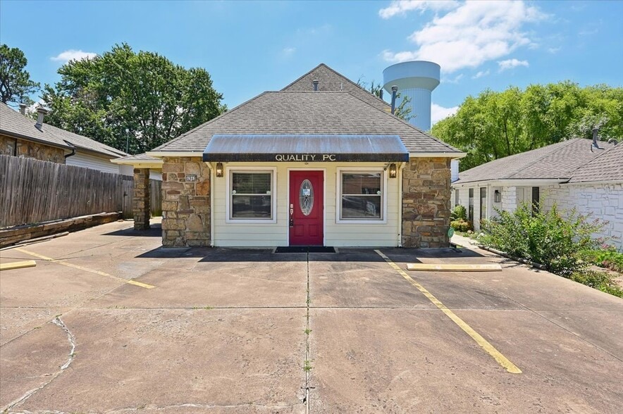Primary Photo Of 4940 E 73rd St, Tulsa Office For Sale