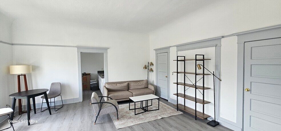 More Photos Of 1600-1604 W Pico Blvd, Los Angeles Apartments For Lease