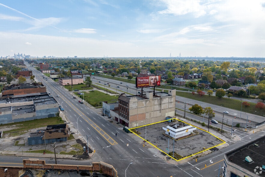 More Photos Of 9137 Grand River Ave, Detroit Fast Food For Sale
