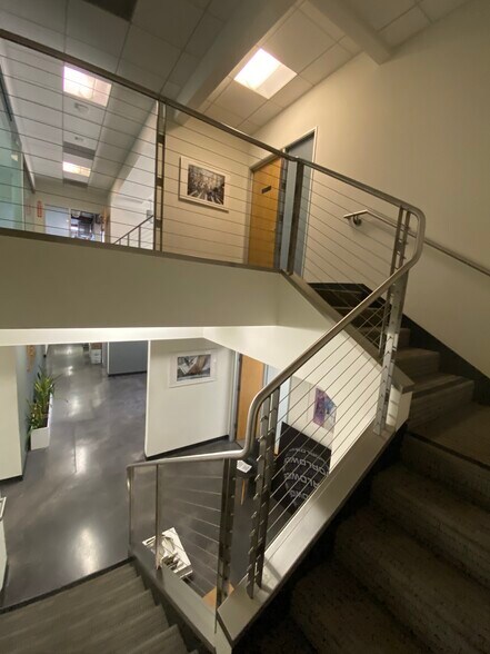 More Photos Of 9223 Eton Ave, Chatsworth Manufacturing For Lease