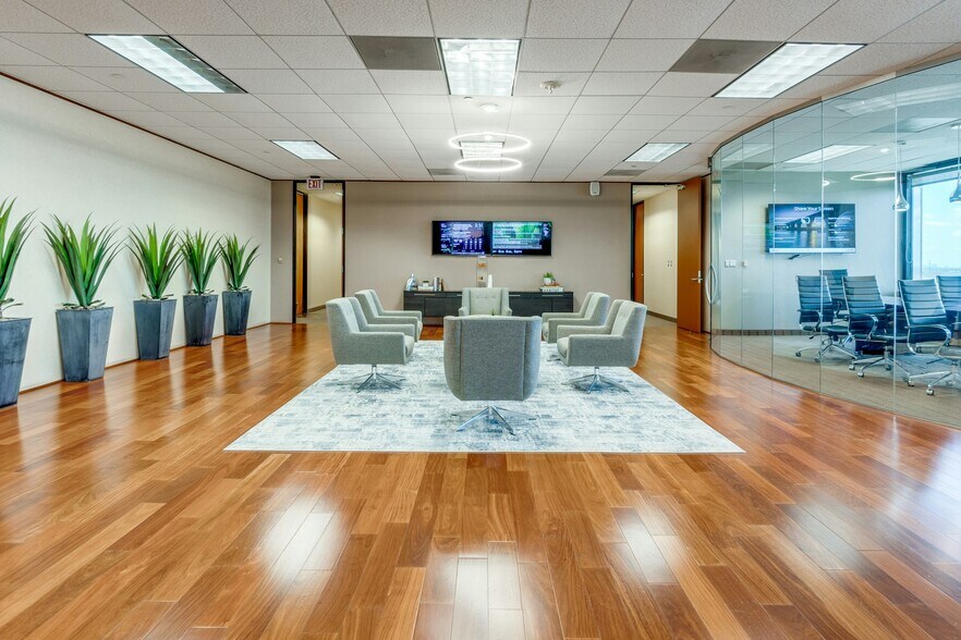 More Photos Of 13155 Noel Rd, Dallas Coworking Space