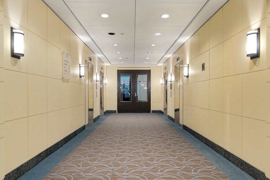 More Photos Of 1500 John F Kennedy Blvd, Philadelphia Office For Lease