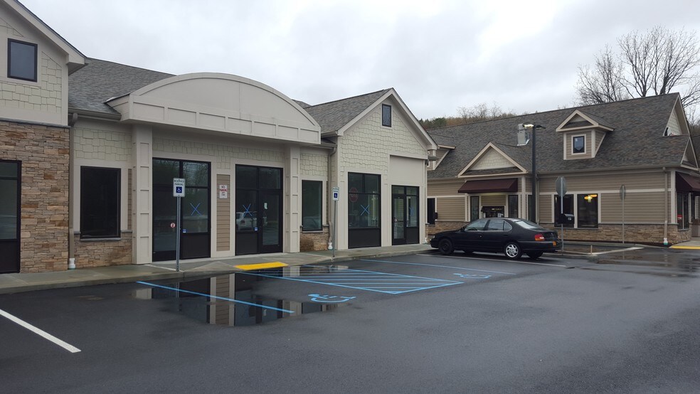 More Photos Of 1600 Route 82, Hopewell Junction Storefront For Lease