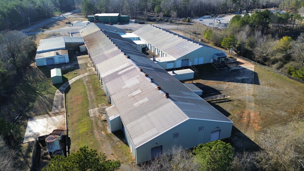 More Photos Of 1102 Highway 96, Fayette Warehouse For Lease