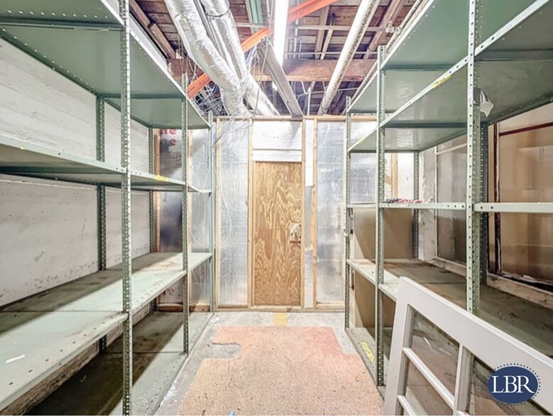 More Photos Of 912 E New Haven Ave, Melbourne Storefront For Sale