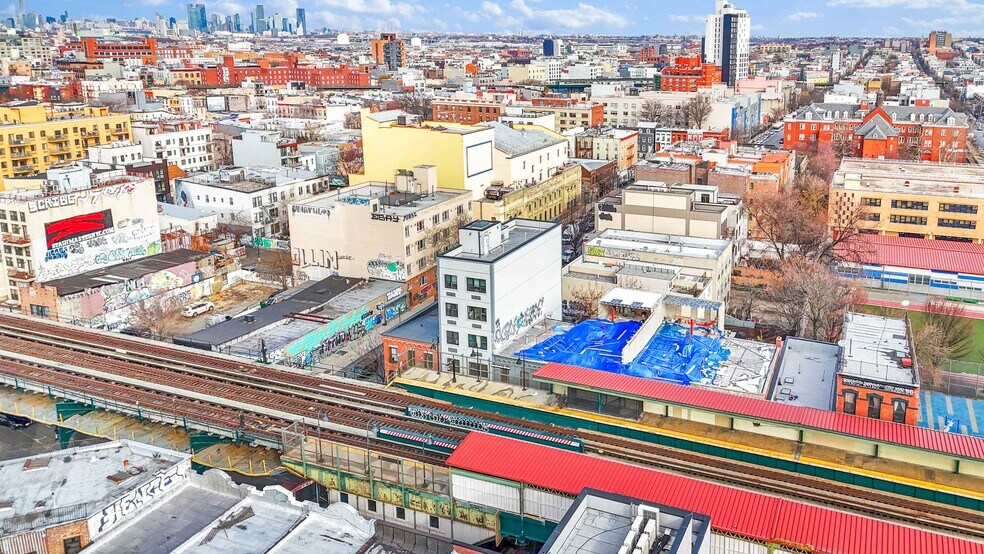 More Photos Of , Brooklyn General Retail For Sale