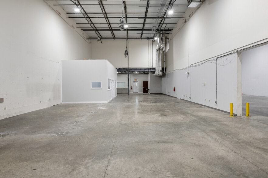 More Photos Of 195 Chastain Meadows Ct NW, Kennesaw Industrial For Lease