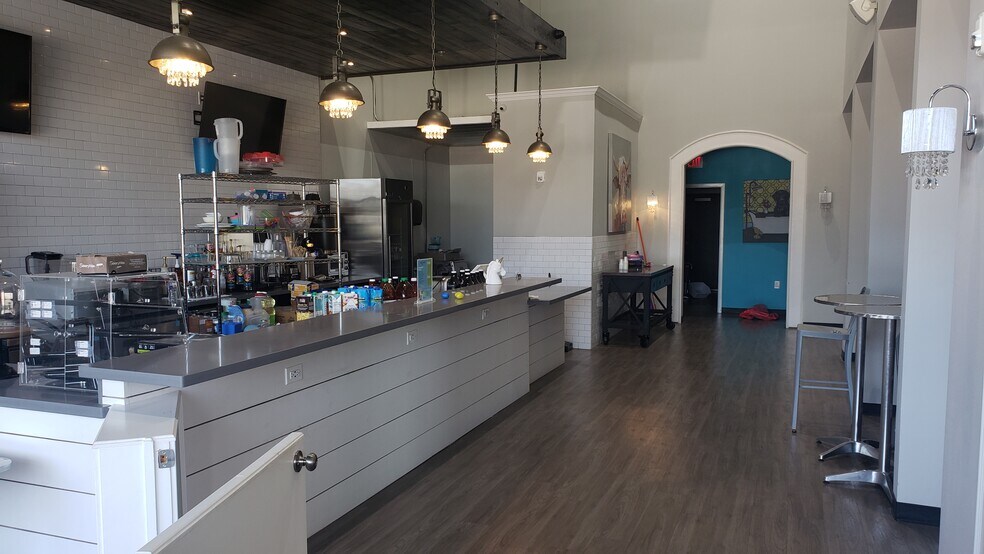 More Photos Of 25551 Kingsland Blvd, Katy General Retail For Sale