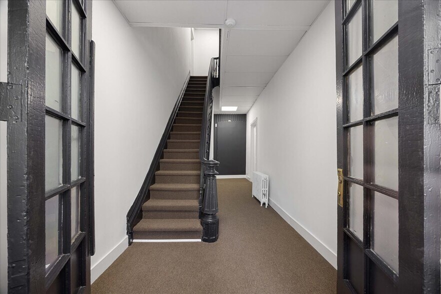 More Photos Of 95 Buena Vista Ave, Yonkers Apartments For Sale
