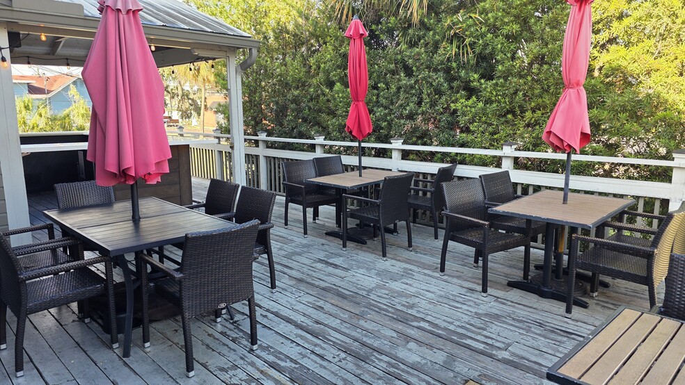 More Photos Of 310 E Tarpon Ave, Tarpon Springs Storefront Retail Residential For Sale