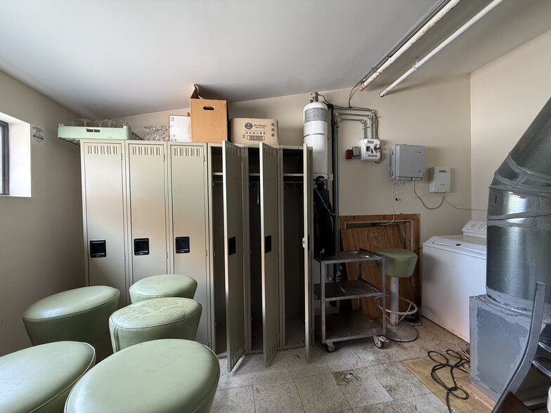 More Photos Of 121 Depot St, Milford Restaurant For Sale