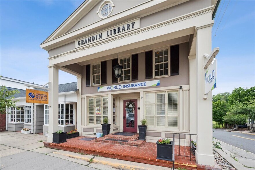 More Photos Of 6 Leigh St, Clinton Township Office For Sale