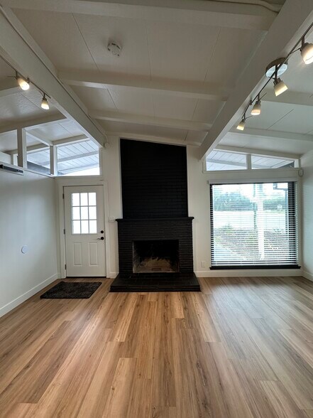 More Photos Of 4813 El Camino Ave, Carmichael Office For Lease