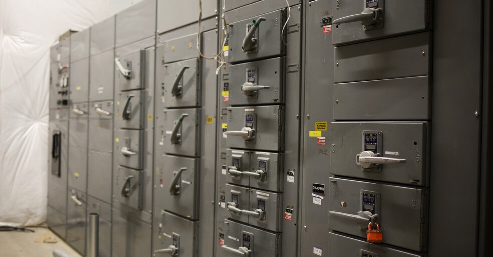 More Photos Of 11380 E Smith Rd, Aurora Warehouse For Sale