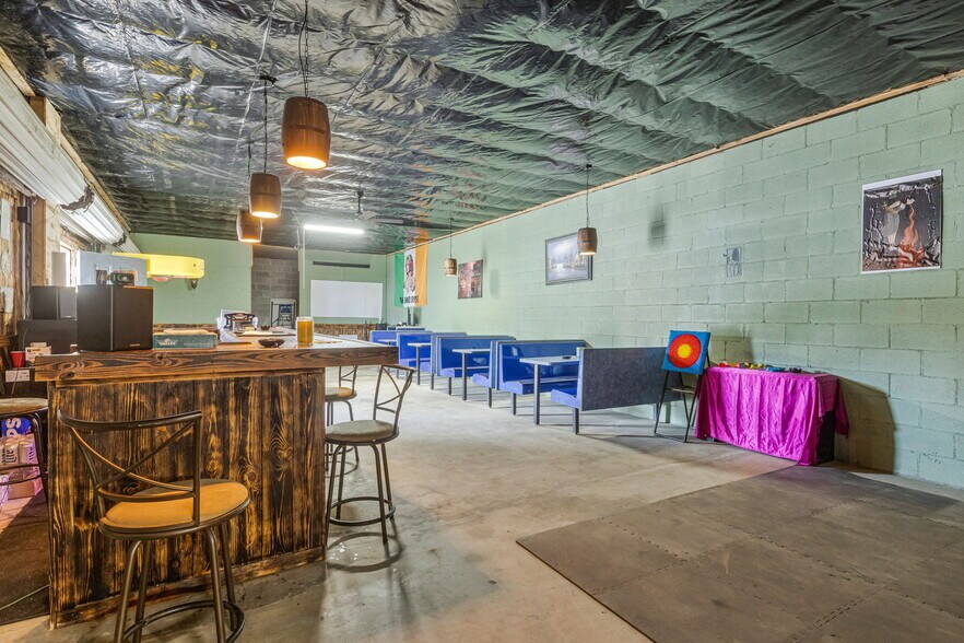 More Photos Of 6173 Stewart St, Milton General Retail For Sale