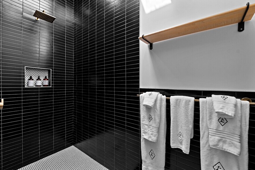 More Photos Of 1421 N Front St, Philadelphia Apartments For Sale