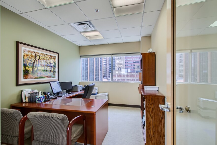 More Photos Of 1800 Glenarm Pl, Denver Office For Sale
