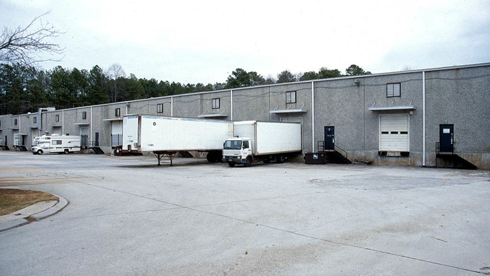 More Photos Of 6481 Peachtree Industrial Blvd, Atlanta Distribution For Lease