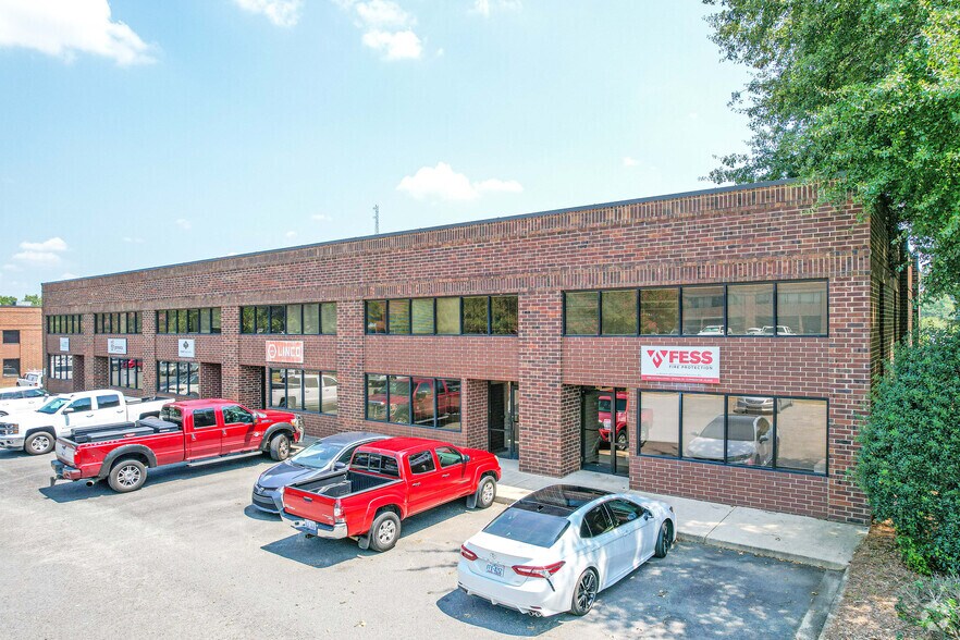 Primary Photo Of 340-342 Crompton St, Charlotte Light Manufacturing For Lease