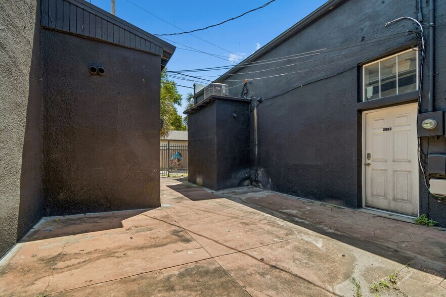 More Photos Of 2801-2805 Dr Martin Luther King Jr St N, Saint Petersburg Storefront Retail Office For Lease