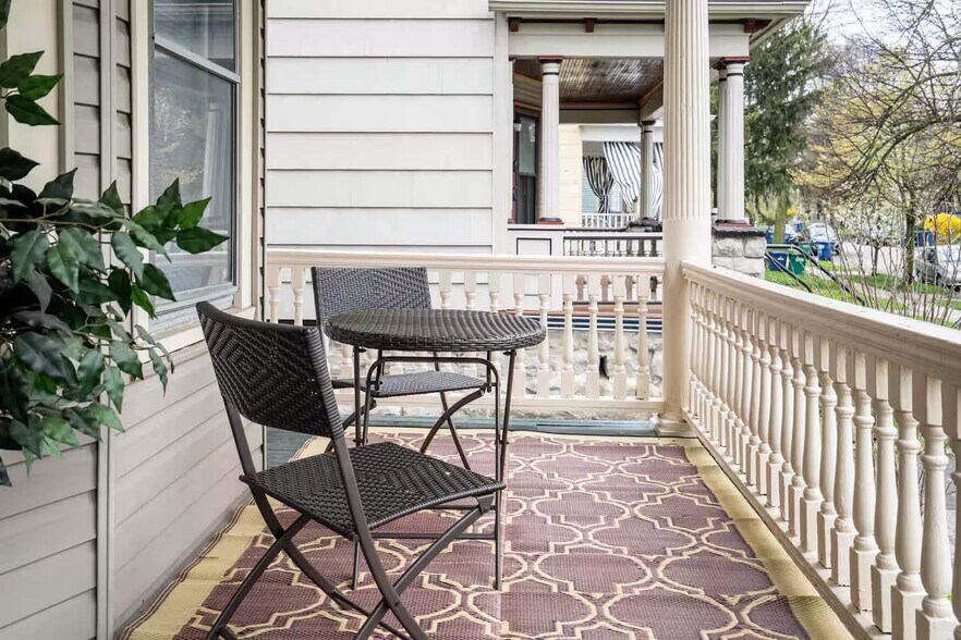 More Photos Of 115 Claremont Ave, Buffalo Apartments For Sale