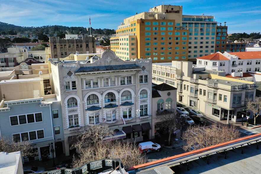 More Photos Of 407 Calle Principal, Monterey Hotel For Sale