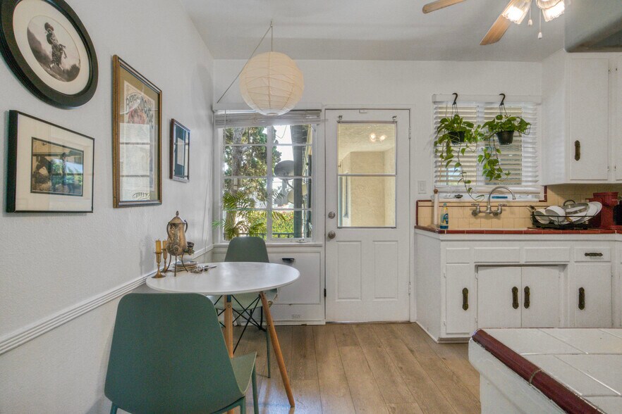 More Photos Of 1150 Masselin Ave, Los Angeles Apartments For Sale