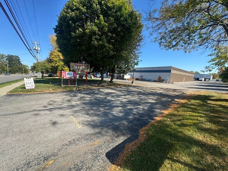 More Photos Of 2335 Union Rd, Cheektowaga Distribution For Sale