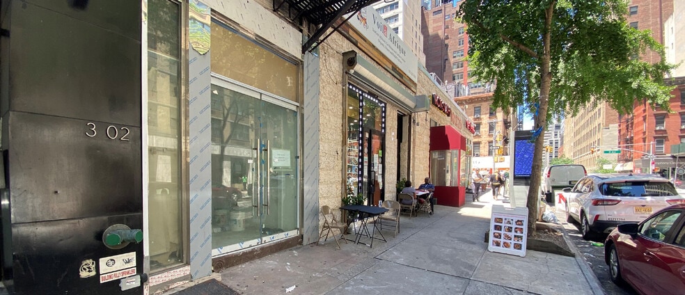 More Photos Of 302 E 45th St, New York Apartments For Sale