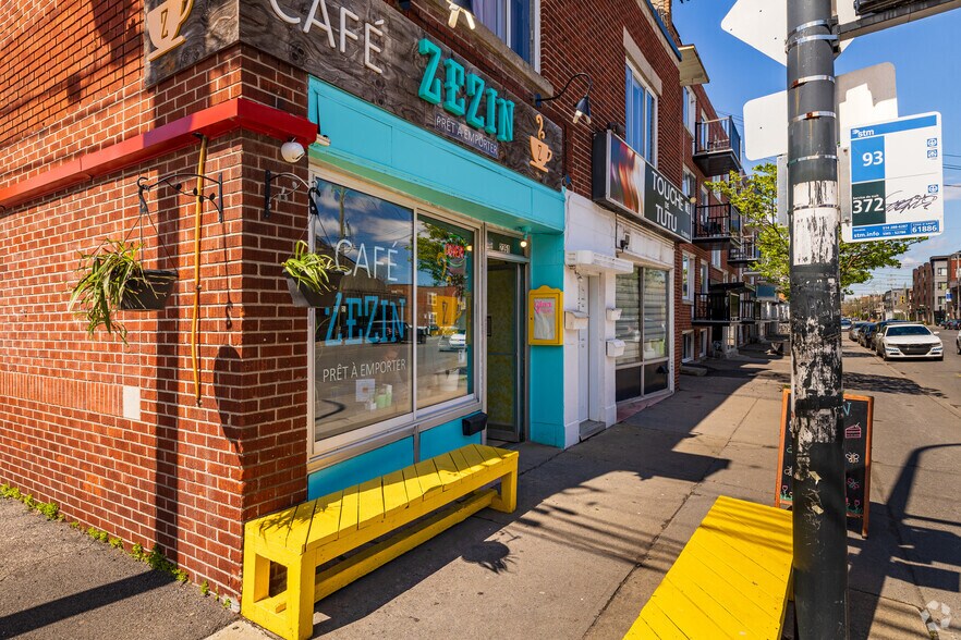 More Photos Of 2351-2357 Rue Jean-Talon E, Montréal Storefront Retail Residential For Lease
