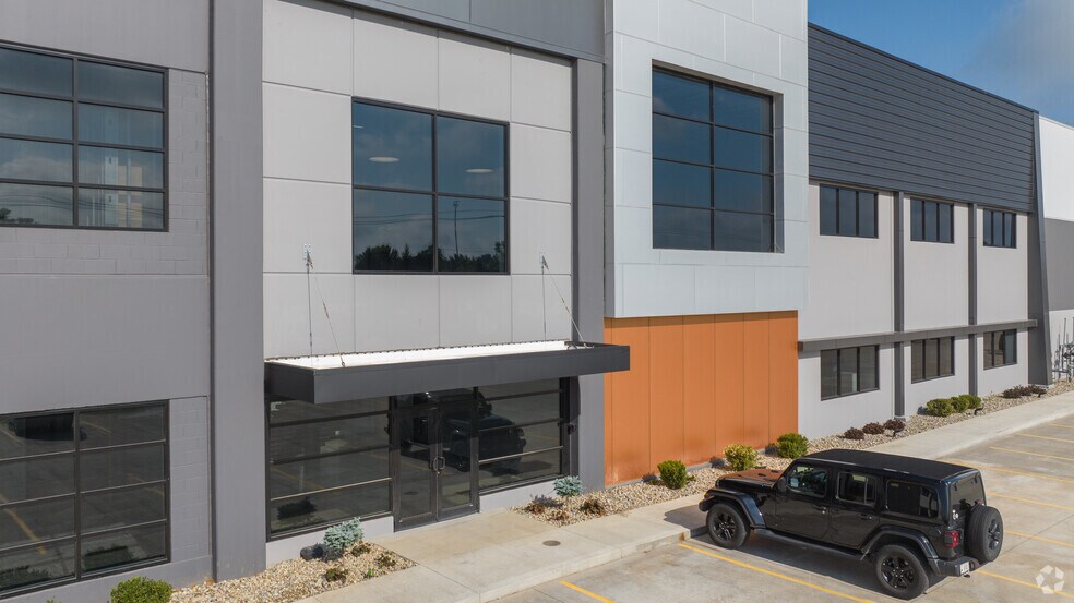 More Photos Of 22049 Innovation Dr, Elkhart Warehouse For Lease