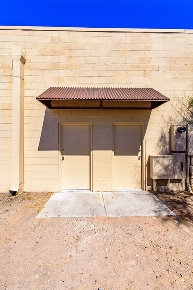 More Photos Of 1216 E Pennsylvania St, Tucson Warehouse For Lease