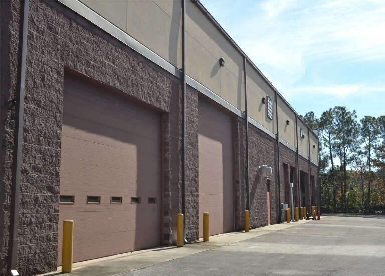 More Photos Of 3680 Clear Channel Pl, Jacksonville Warehouse For Sale