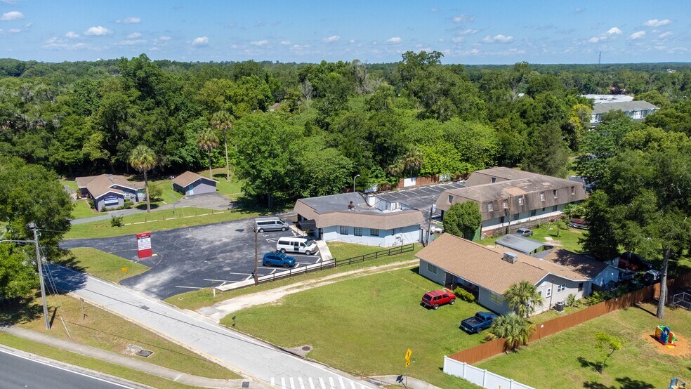 More Photos Of 2945 NE 3rd St, Ocala Office For Sale