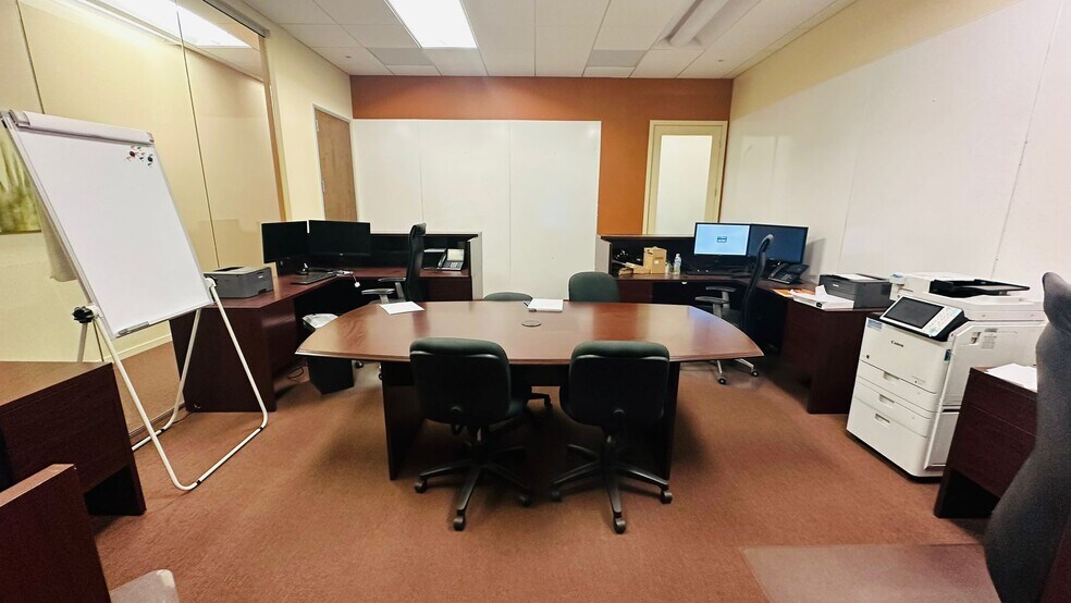 More Photos Of 4320 E Presidio St, Mesa Medical For Lease