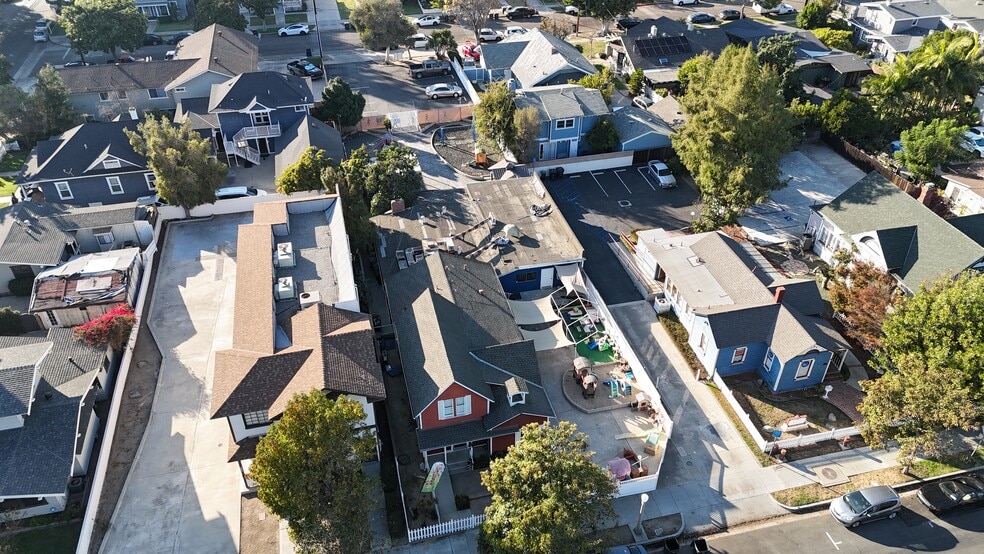 More Photos Of 272 S Glassell St, Orange Schools For Lease