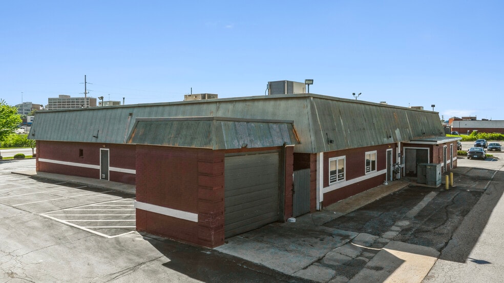 More Photos Of 12235 St. Charles Rock Rd, Bridgeton Restaurant For Sale