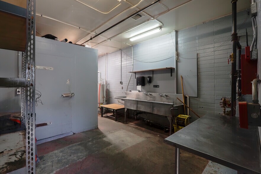 More Photos Of 1955 Oddie Blvd, Sparks Freestanding For Sale