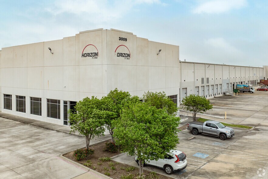 Primary Photo Of 3009 Pasadena Fwy, Pasadena Warehouse For Lease