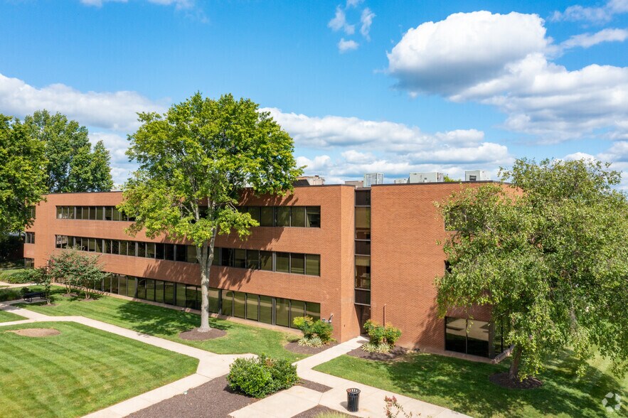 More Photos Of 8600 LaSalle Rd, Towson Unknown For Lease