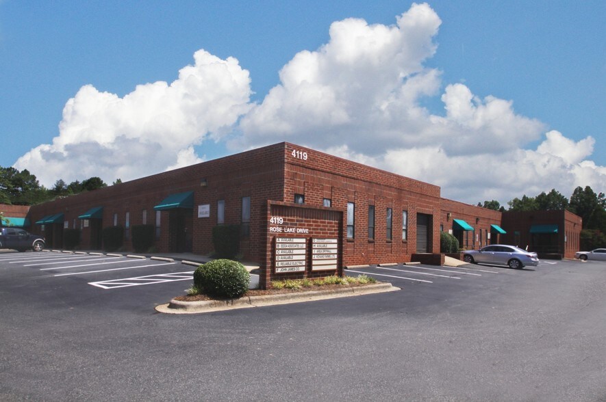 More Photos Of 4111 Rose Lake Dr, Charlotte Light Distribution For Lease