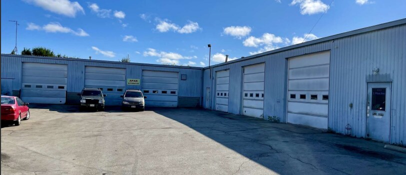 More Photos Of 1111 S West Ave, Waukesha Industrial For Sale